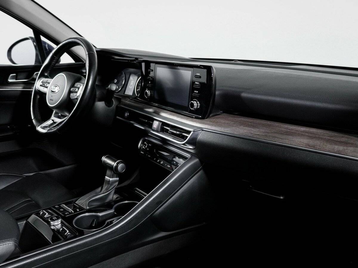 Kia K5 2020 года с пробегом. Фото: #8