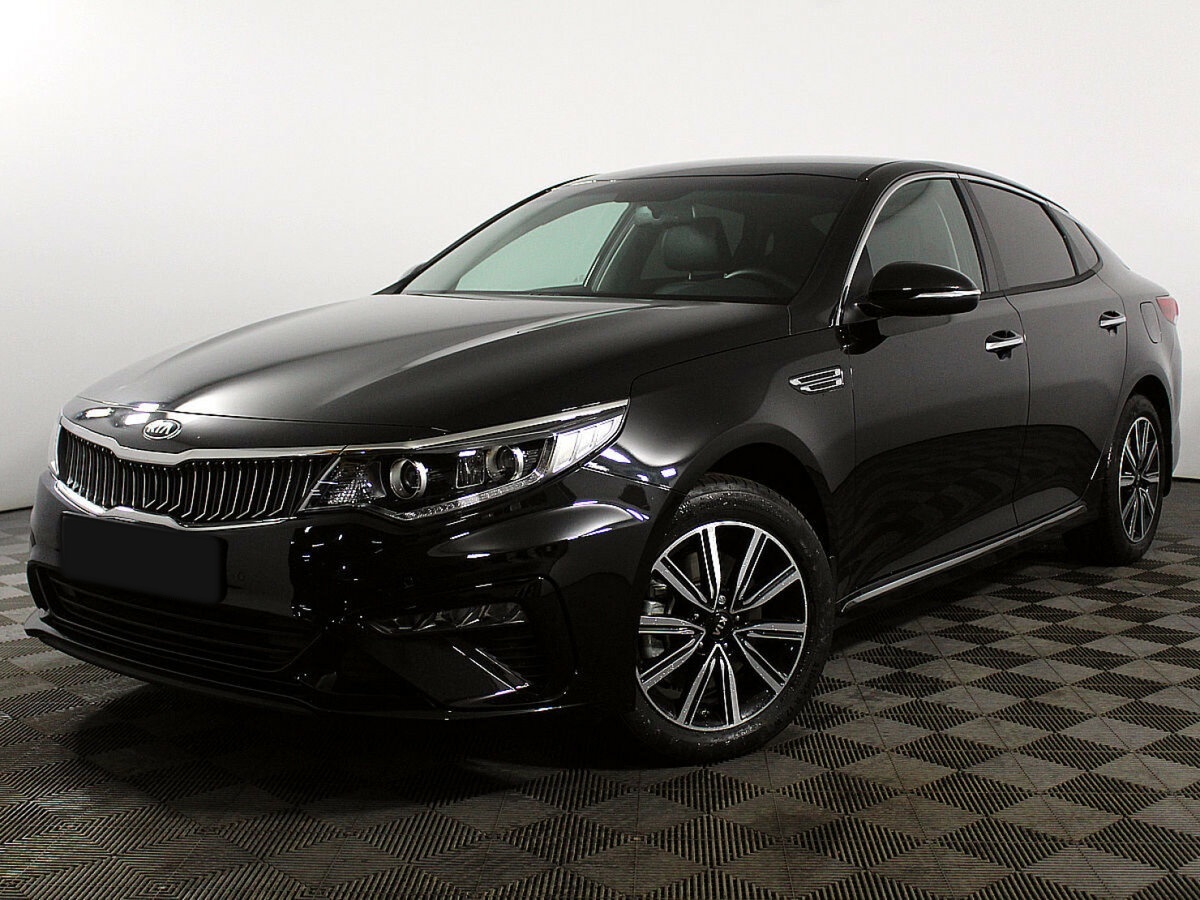 Kia Optima 2018 года с пробегом. Посмотреть фото
