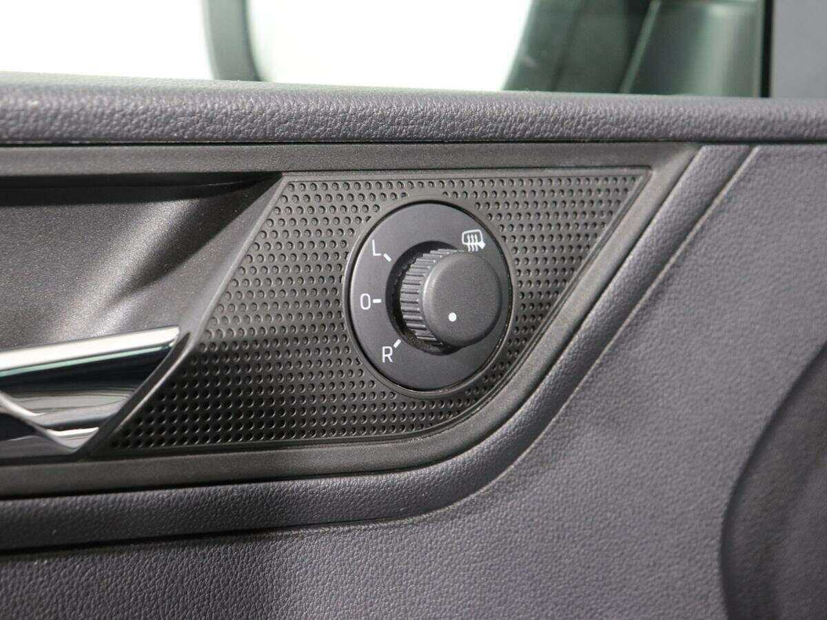 Skoda Rapid 2020 года с пробегом. Фото: #10