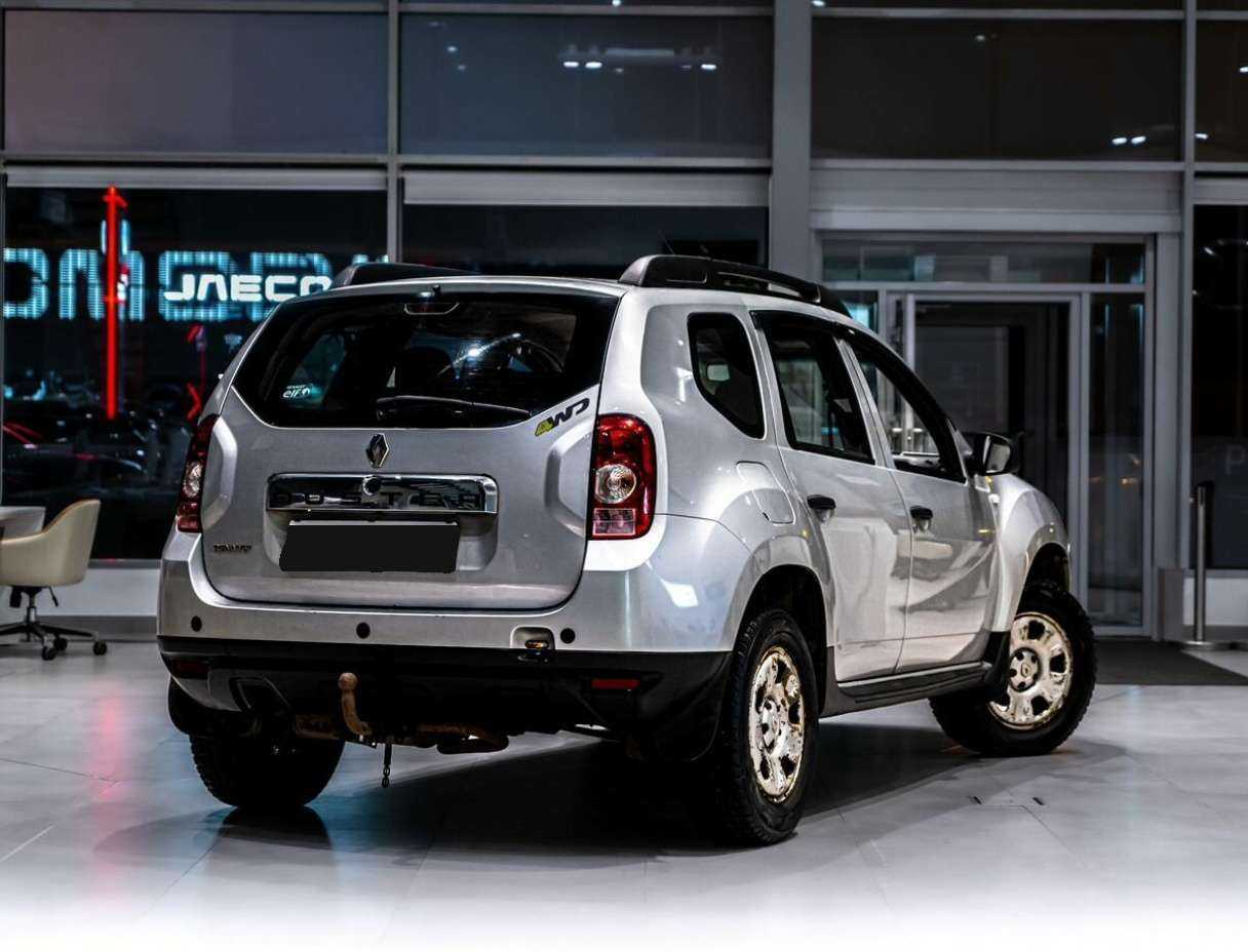 Renault Duster 2013 года с пробегом. Фото: #2