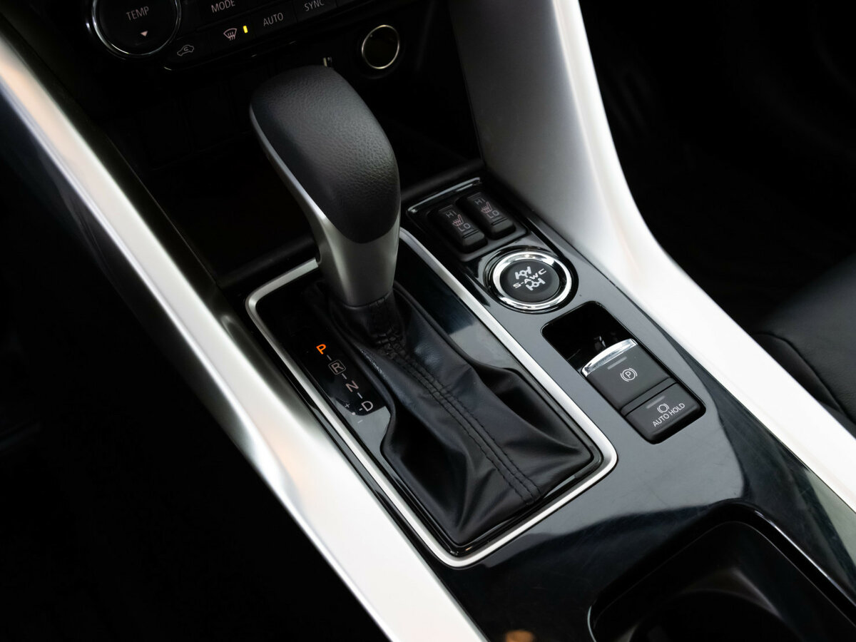 Mitsubishi Eclipse Cross 2022 года с пробегом. Фото: #19