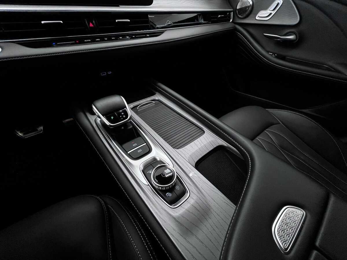 Chery Arrizo 8 2023 года с пробегом. Фото: #18