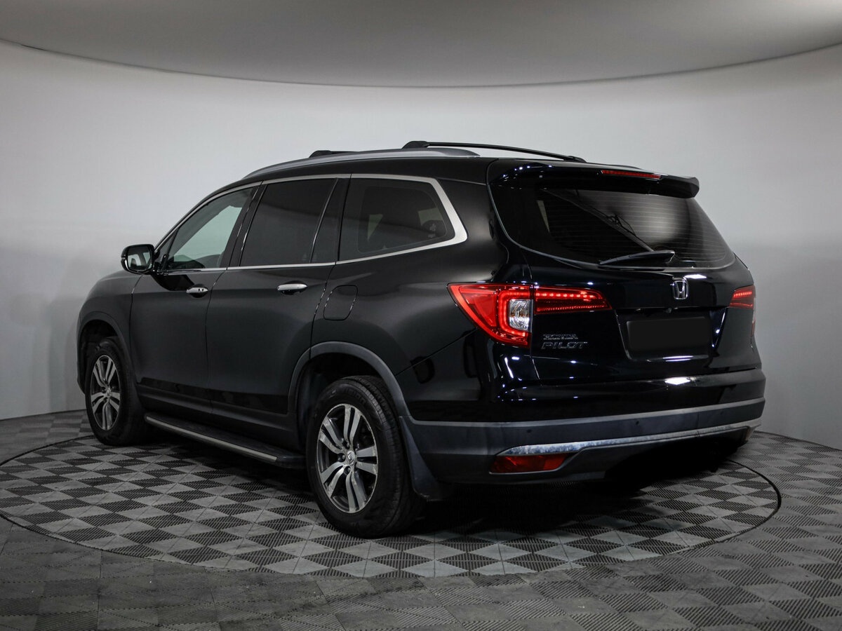 Honda Pilot 2016 года с пробегом. Фото: #6