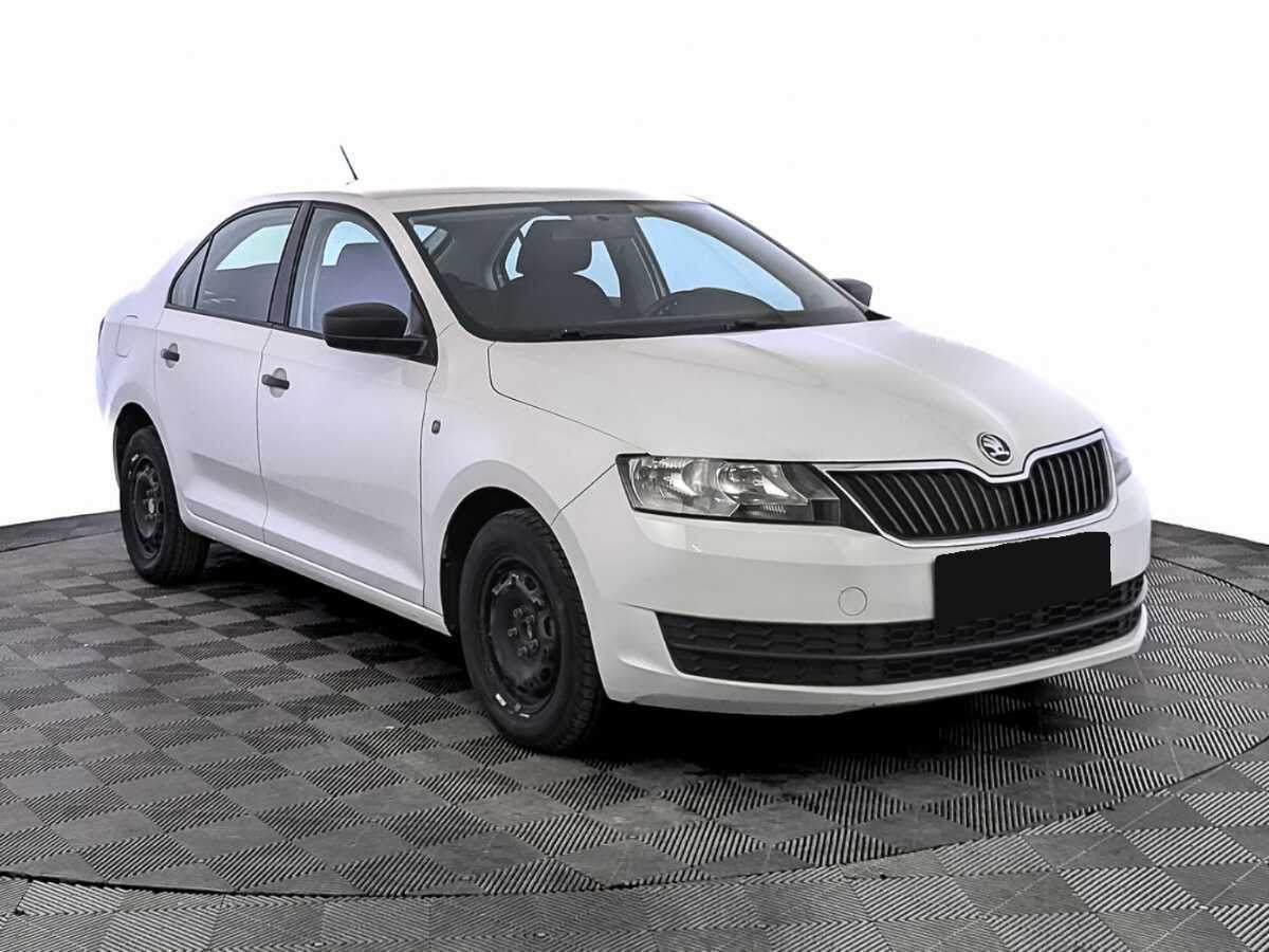 Skoda Rapid 2017 года с пробегом. Фото: #2