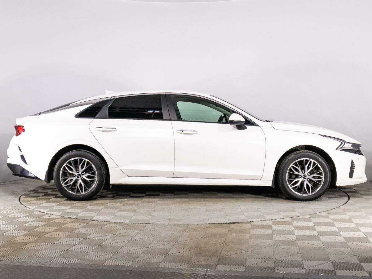 Kia K5 2020 года с пробегом. Фото: #3