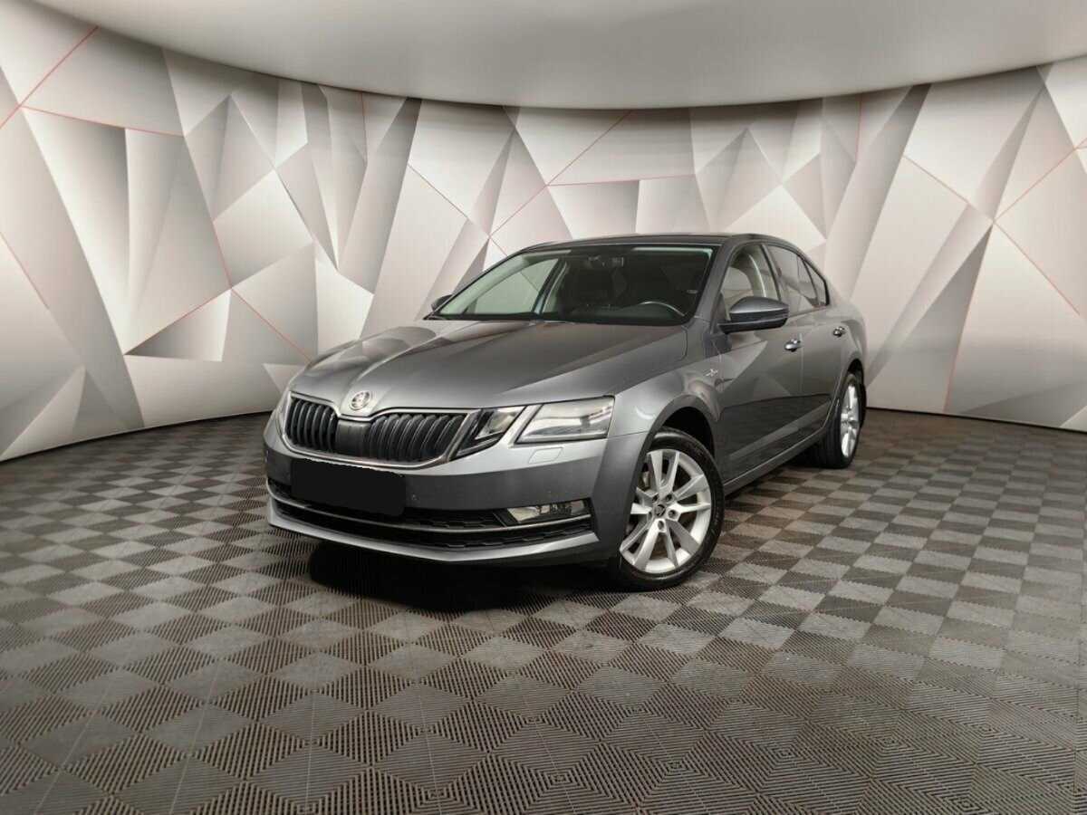 Skoda Octavia 2019 года с пробегом. Посмотреть фото