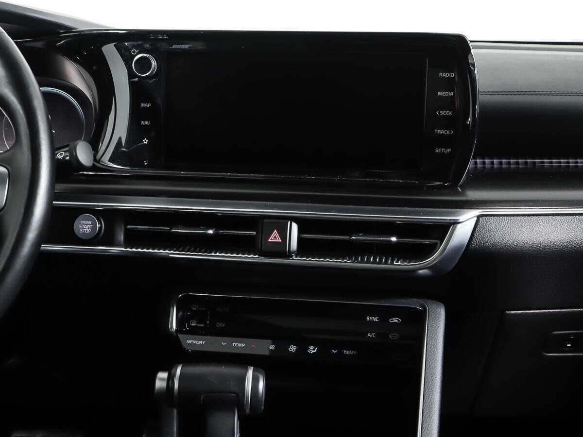 Kia K5 2020 года с пробегом. Фото: #11