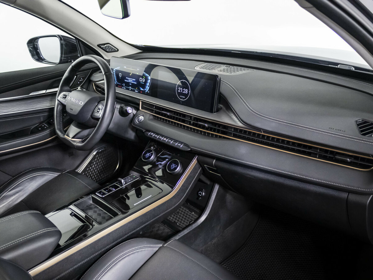 EXEED LX 2023 года с пробегом. Фото: #6