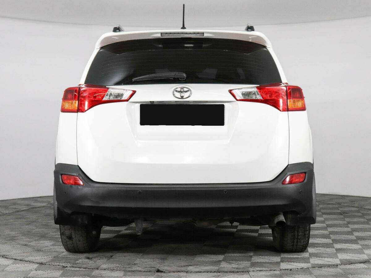Toyota RAV4 2014 года с пробегом. Фото: #5