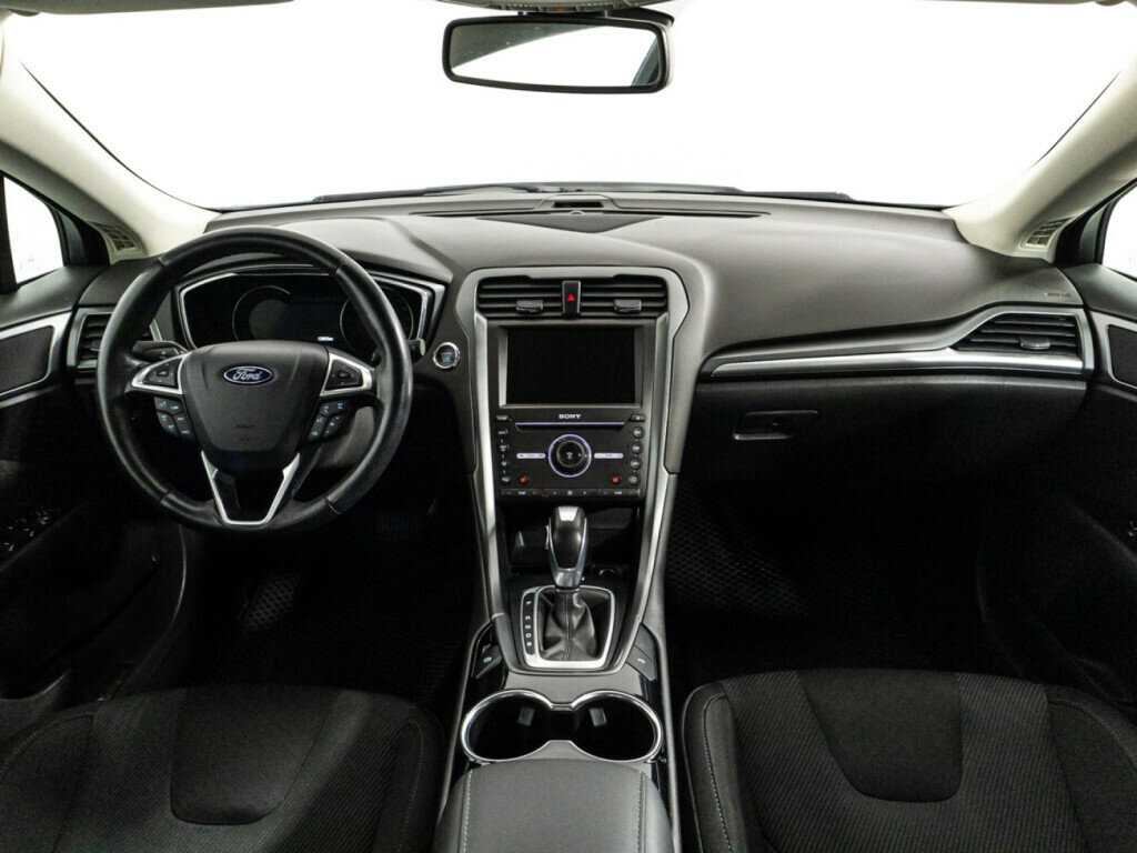 Ford Mondeo 2016 года с пробегом. Фото: #10