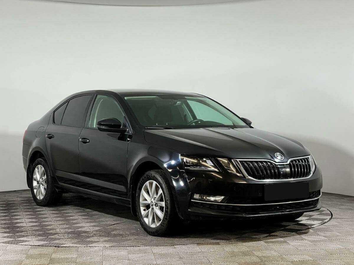 Skoda Octavia 2018 года с пробегом. Фото: #2