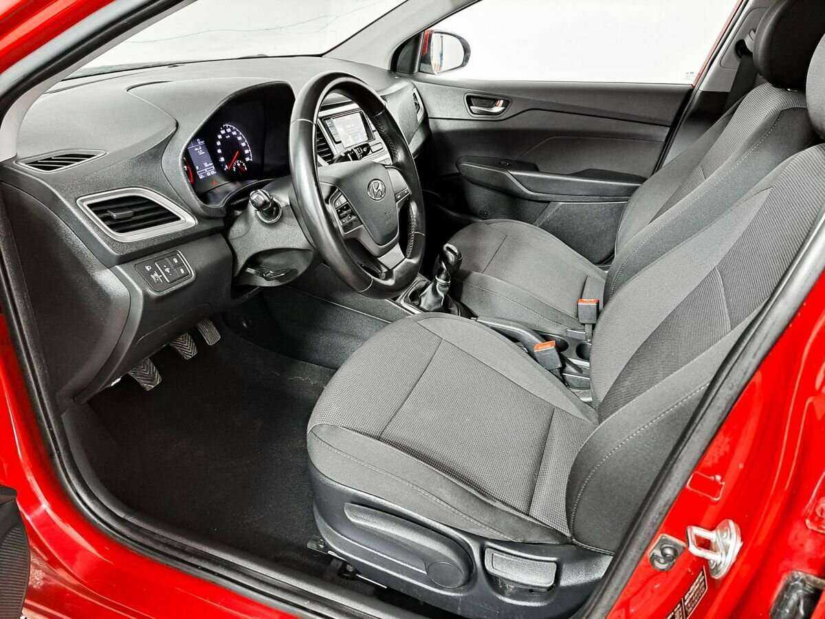 Hyundai Solaris 2019 года с пробегом. Фото: #13