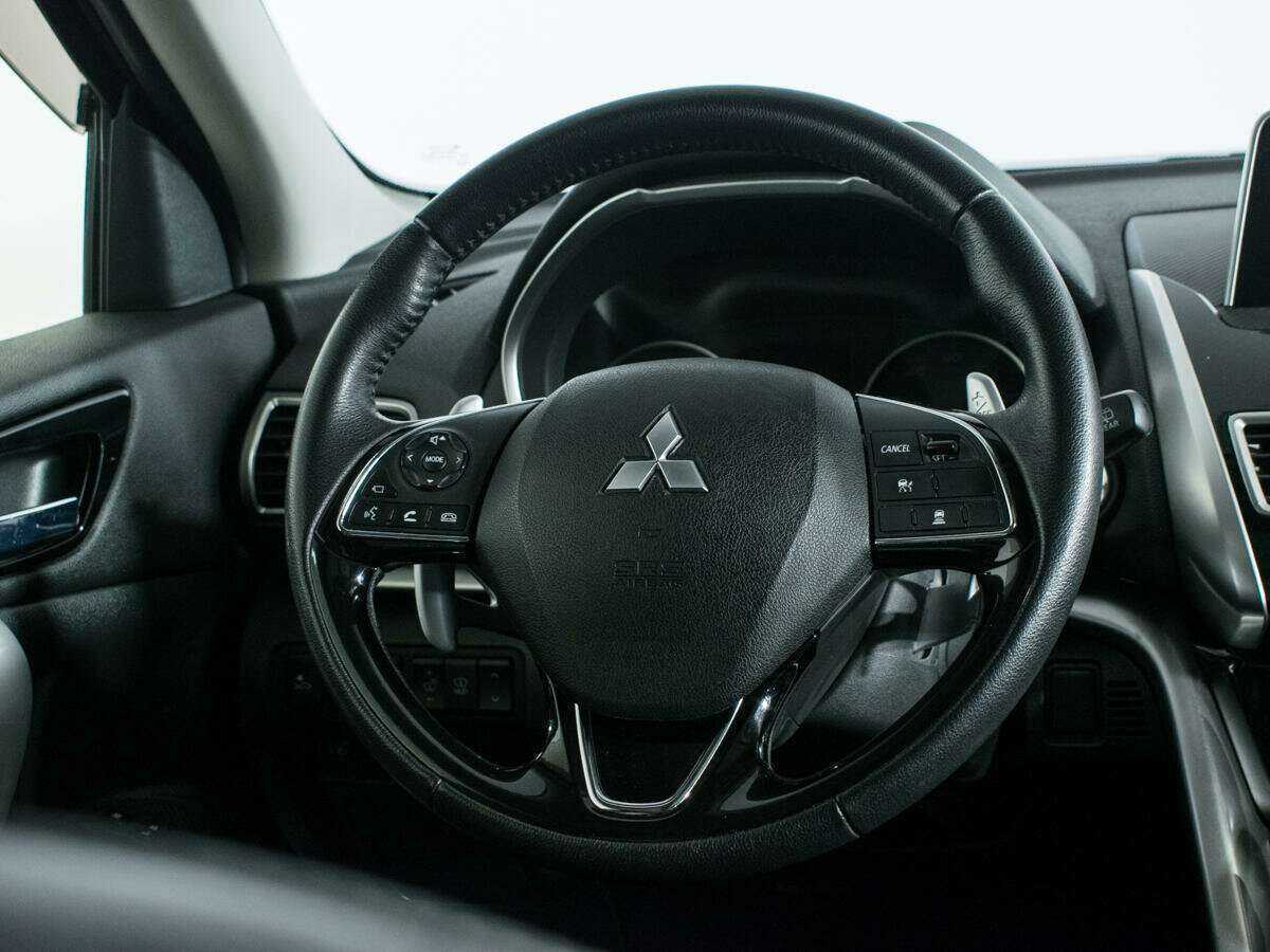 Mitsubishi Eclipse Cross 2018 года с пробегом. Фото: #13