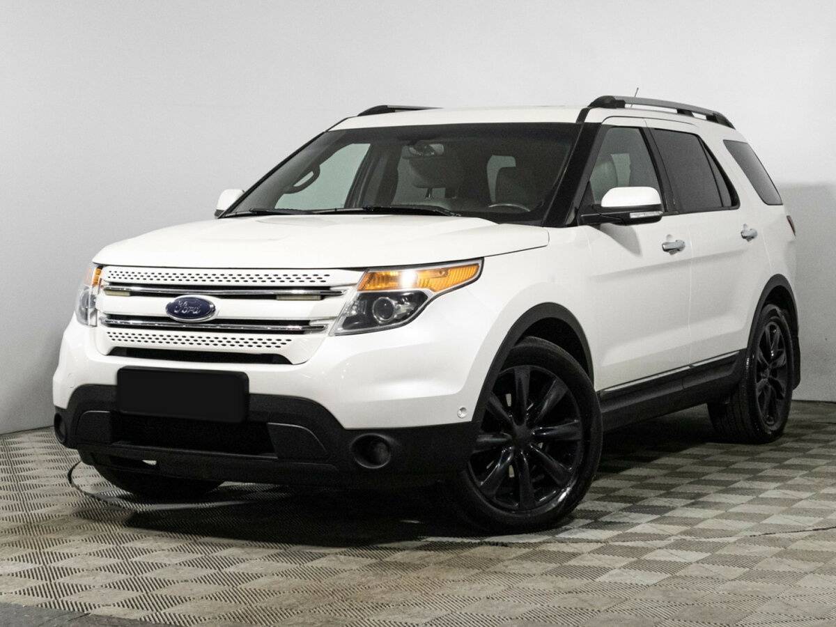 Ford Explorer 2012 года с пробегом. Посмотреть фото