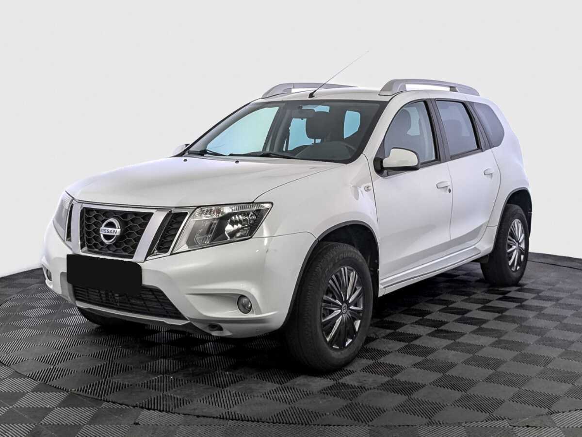Nissan Terrano 2015 года с пробегом. Фото: #0