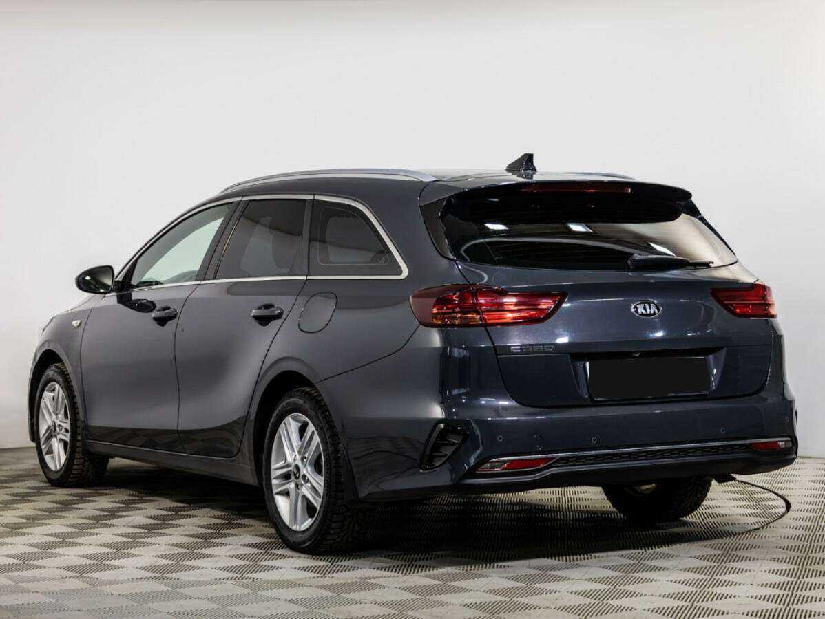 Kia Ceed 2020 года с пробегом. Фото: #5