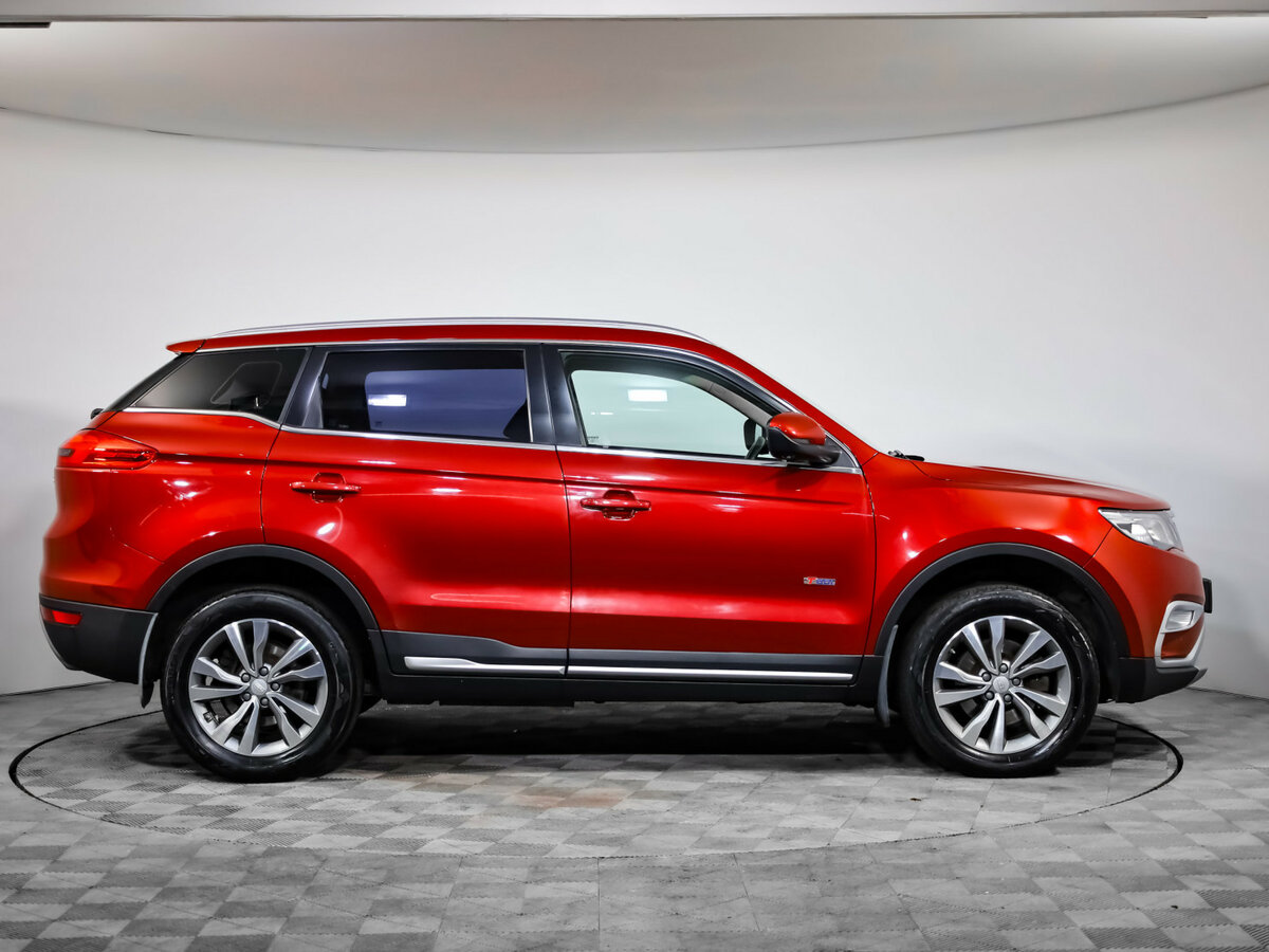 Geely Atlas 2019 года с пробегом. Фото: #3