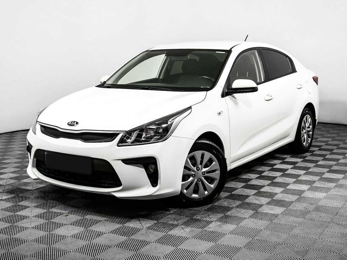 Kia Rio 2018 года с пробегом. Посмотреть фото