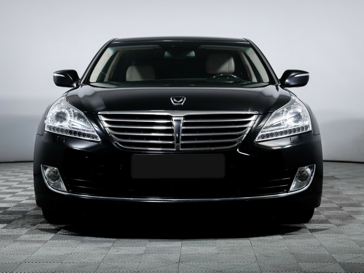Hyundai Equus 2013 года с пробегом. Фото: #1