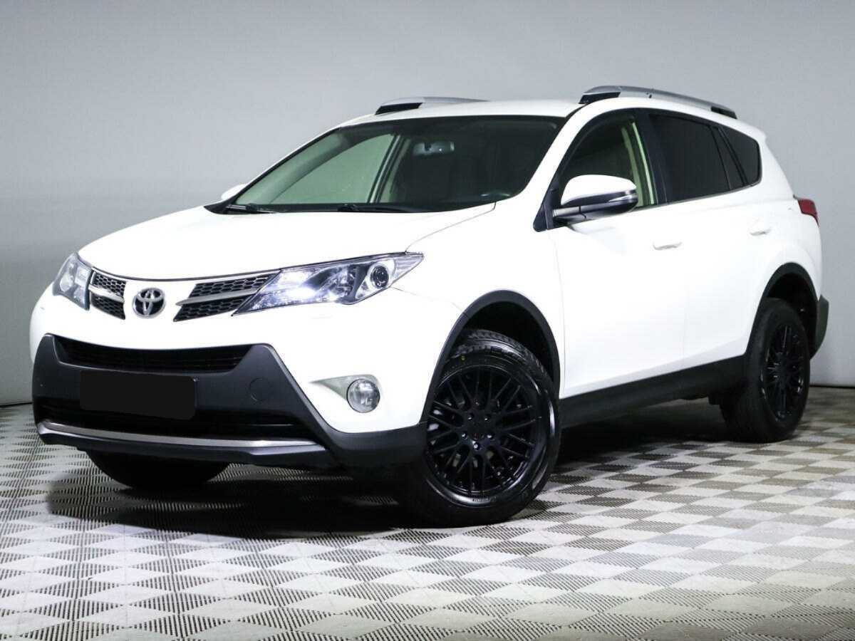 Toyota RAV4 2014 года с пробегом. Посмотреть фото