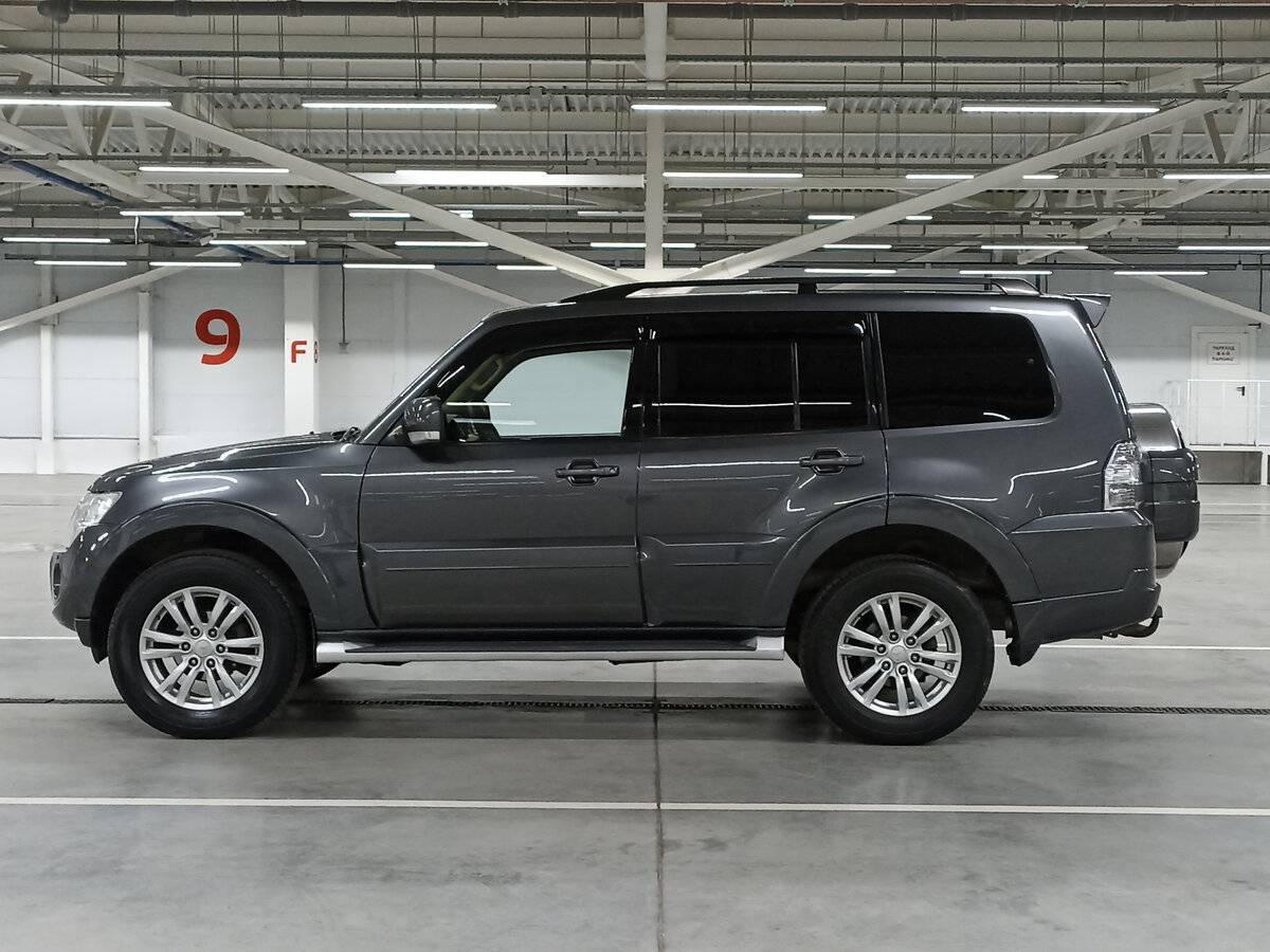 Mitsubishi Pajero 2012 года с пробегом. Фото: #7