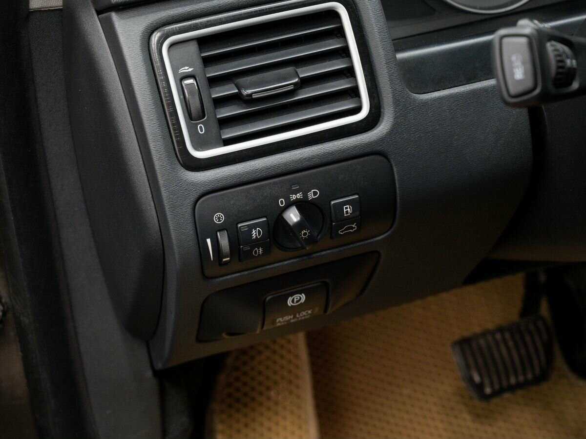 Volvo XC70 2012 года с пробегом. Фото: #14