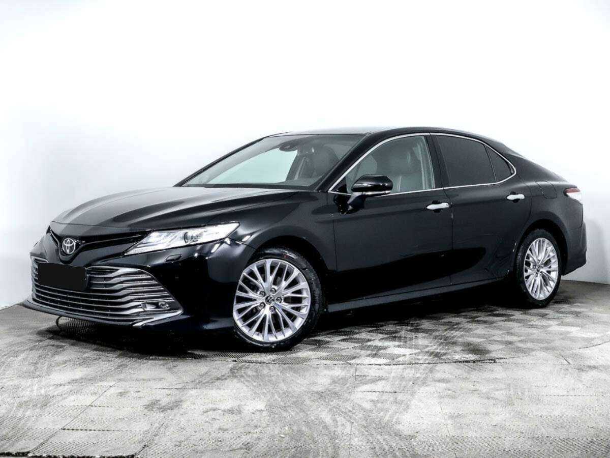 Toyota Camry 2019 года с пробегом. Посмотреть фото