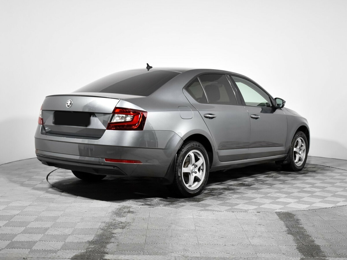 Skoda Octavia 2020 года с пробегом. Фото: #4