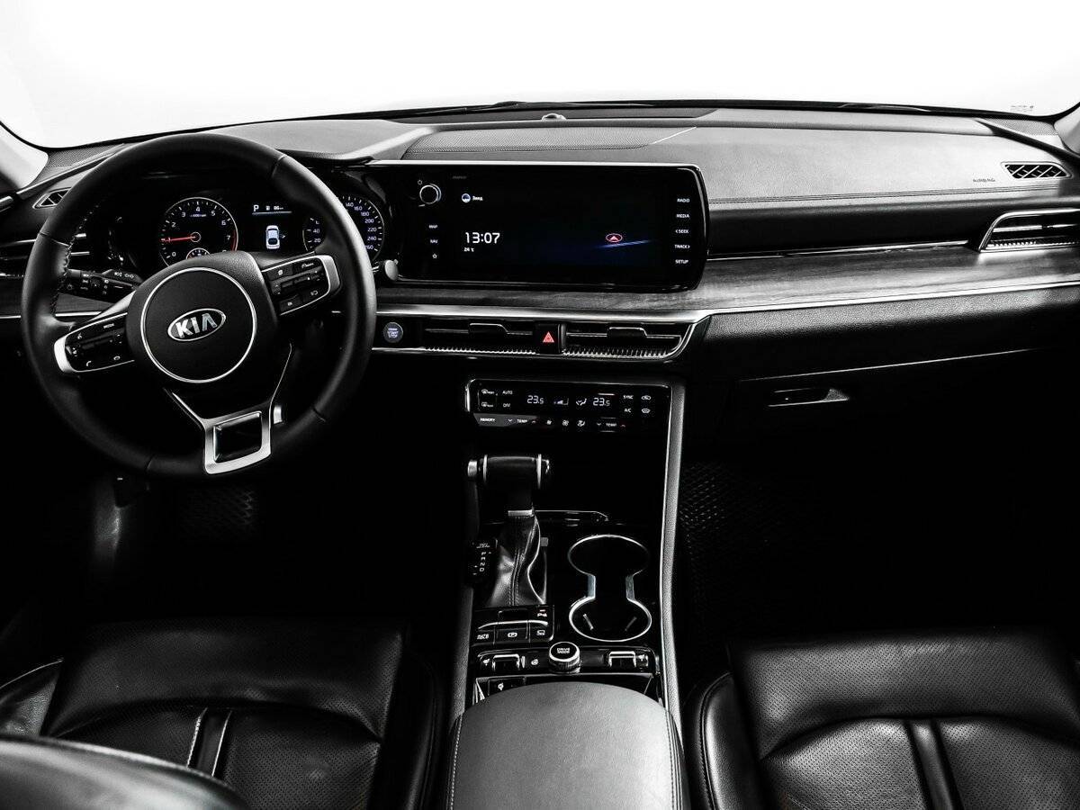 Kia K5 2021 года с пробегом. Фото: #10