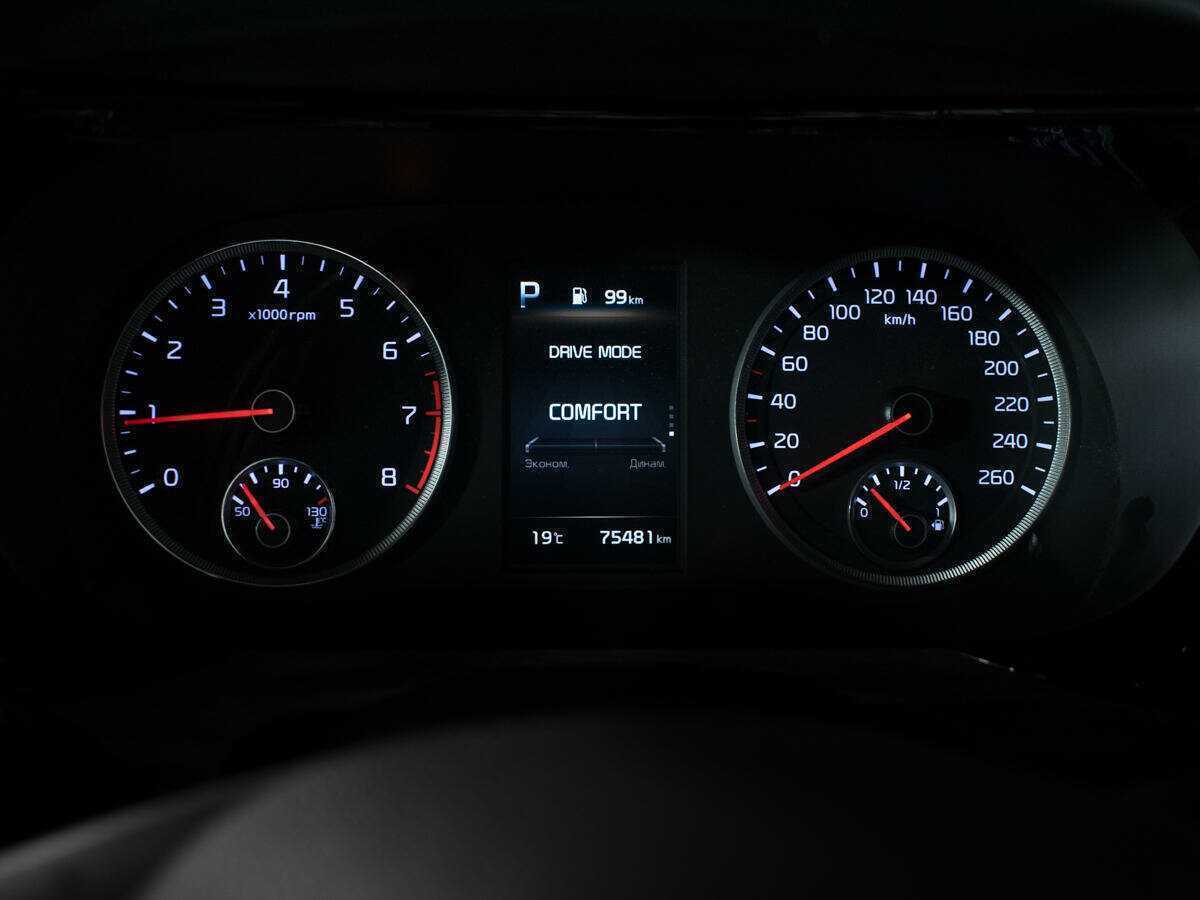 Kia K5 2021 года с пробегом. Фото: #10