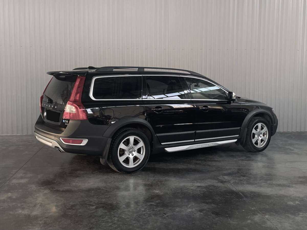 Volvo XC70 2012 года с пробегом. Фото: #4