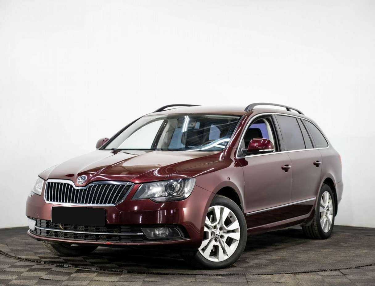 Skoda Superb 2014 года с пробегом. Посмотреть фото