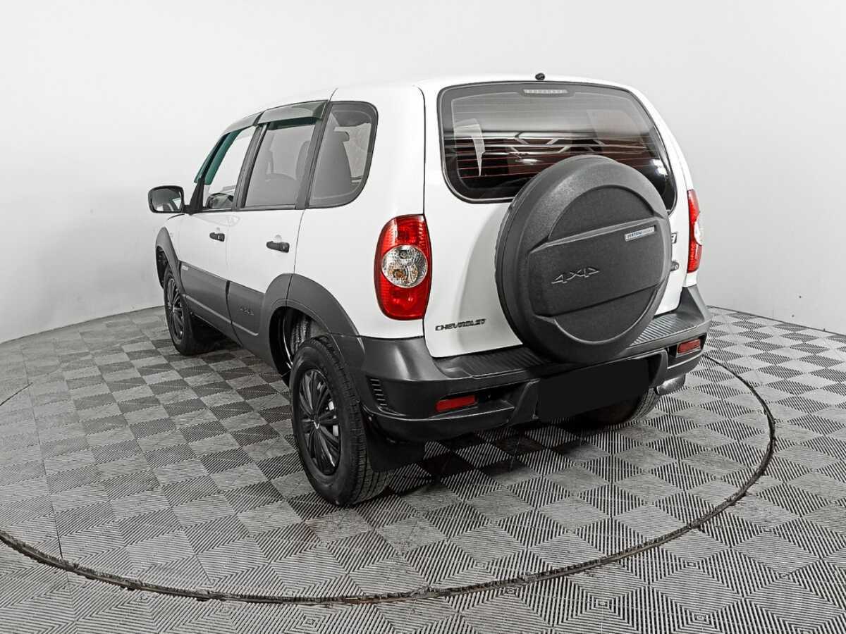 Chevrolet Niva 2015 года с пробегом. Фото: #5
