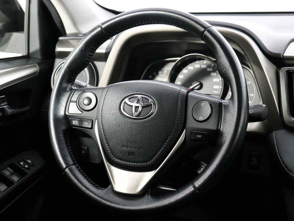 Toyota RAV4 2013 года с пробегом. Фото: #14