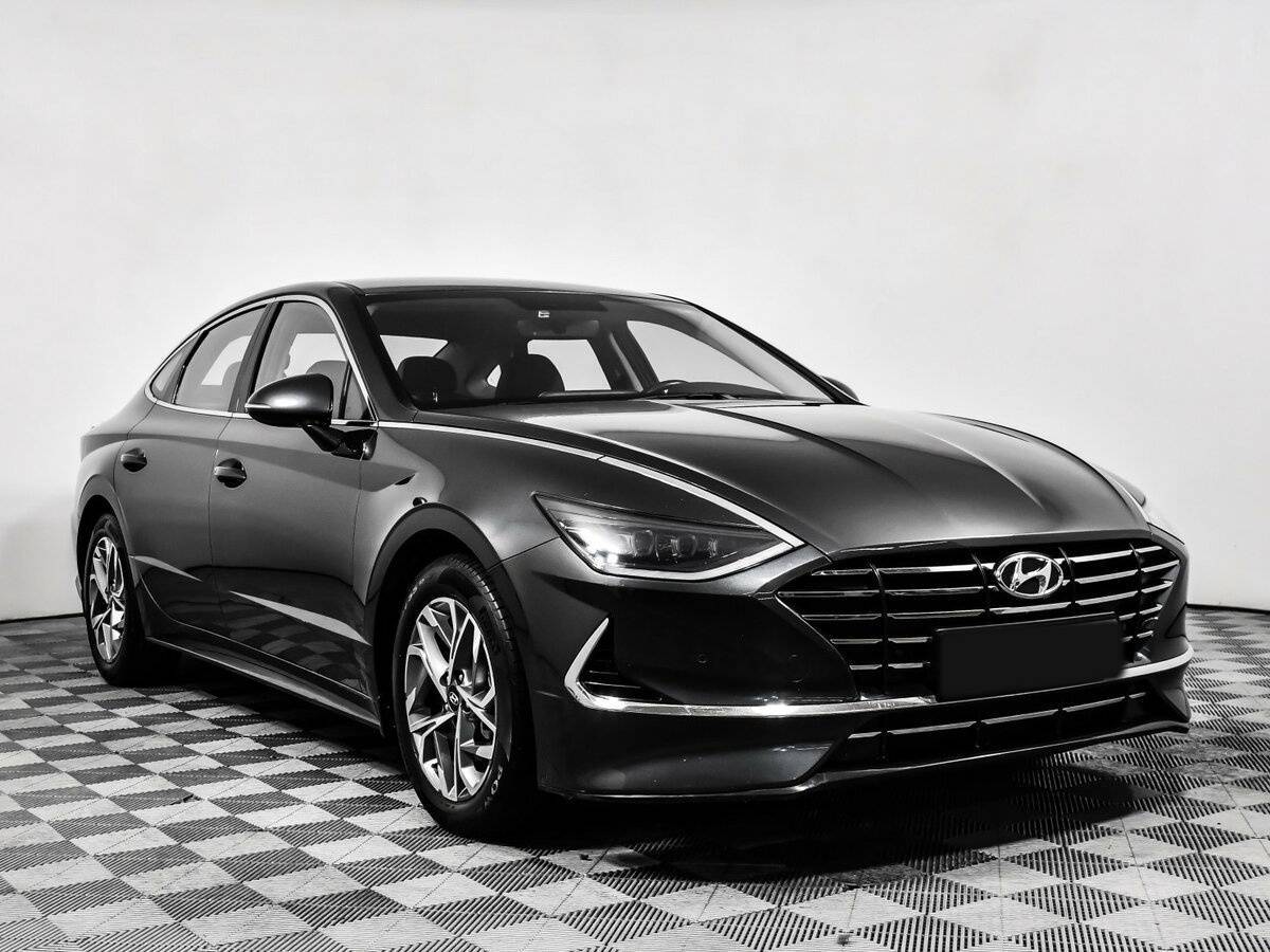 Hyundai Sonata 2019 года с пробегом. Фото: #2