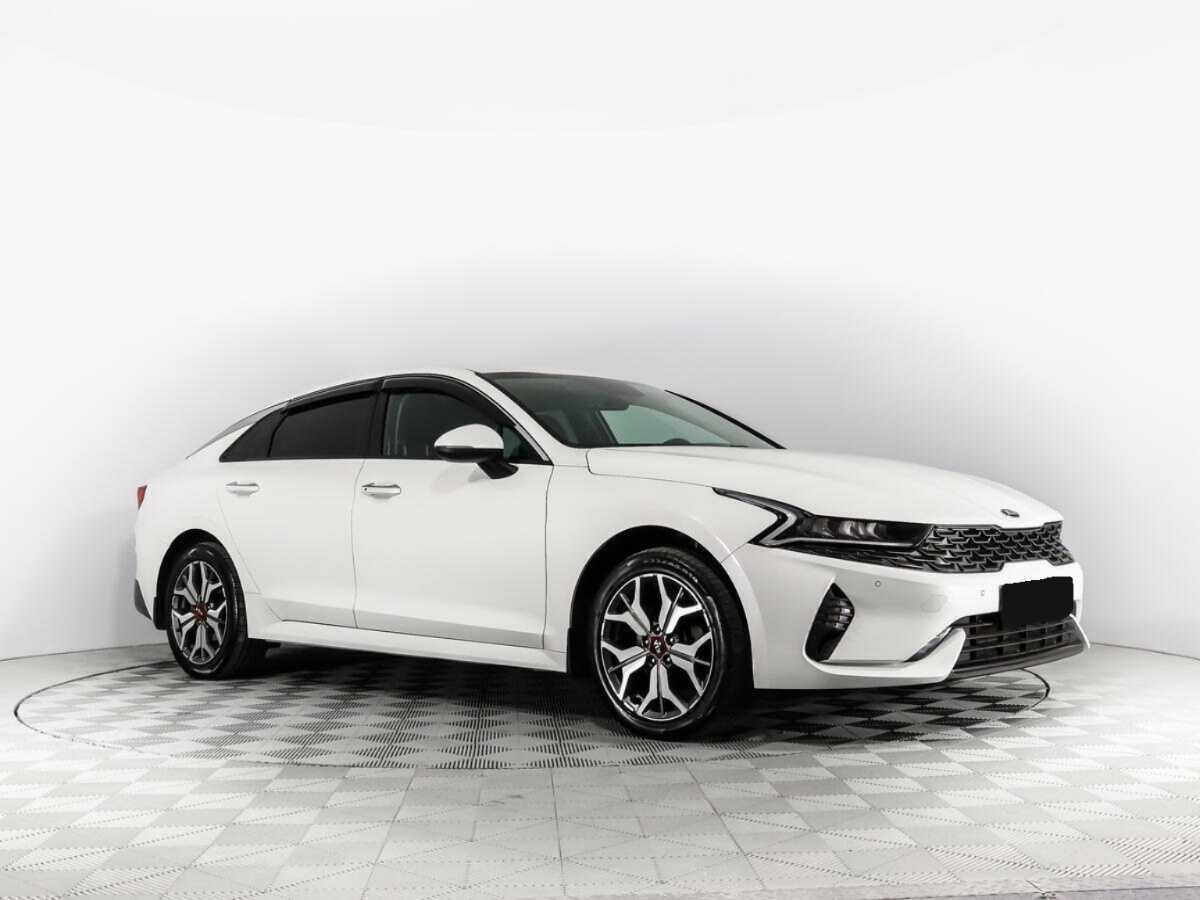 Kia K5 2021 года с пробегом. Фото: #2