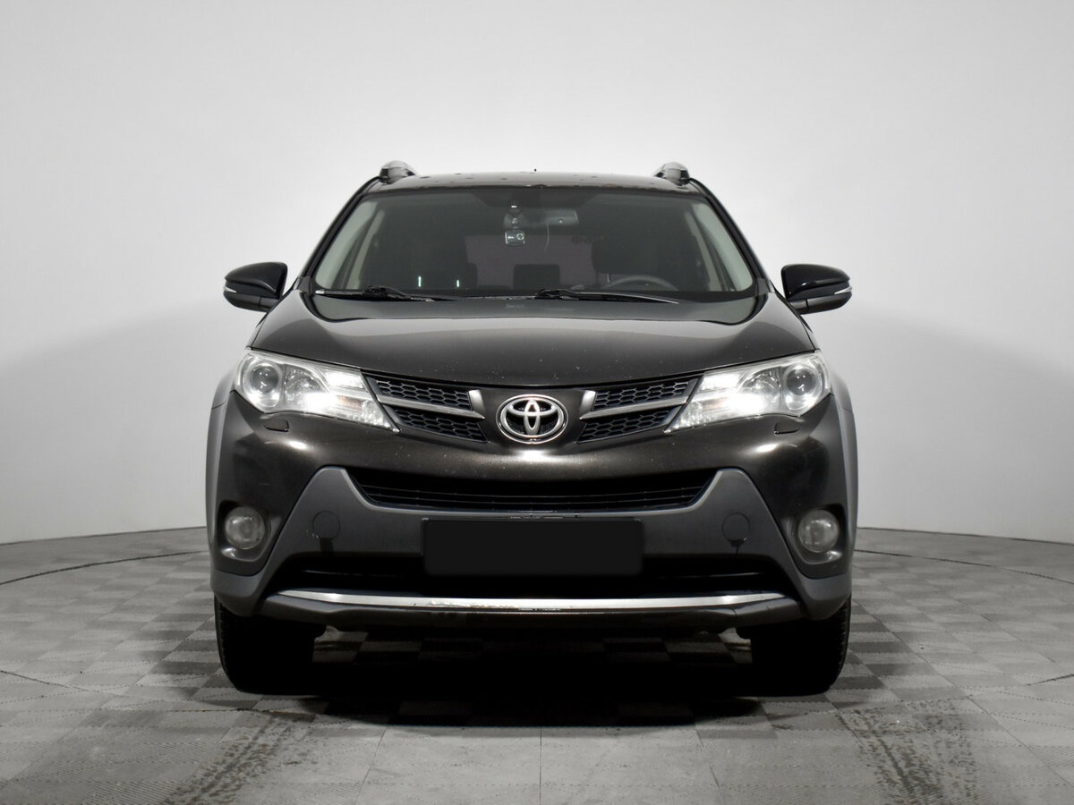 Toyota RAV4 2014 года с пробегом. Фото: #1