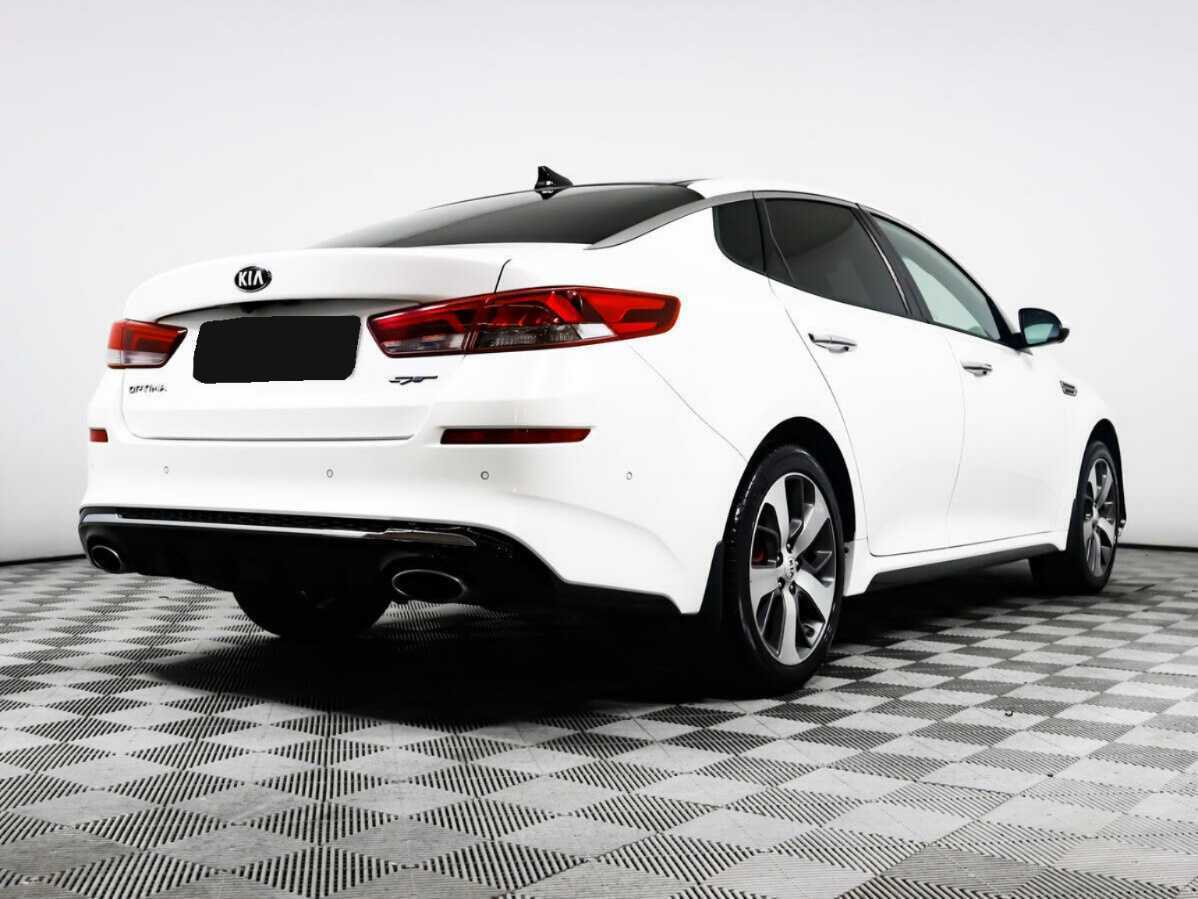 Kia Optima 2018 года с пробегом. Фото: #4