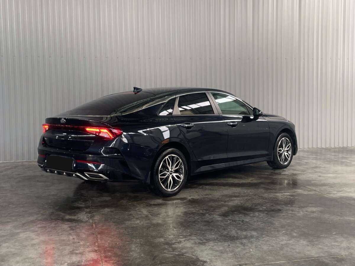 Kia K5 2021 года с пробегом. Фото: #4