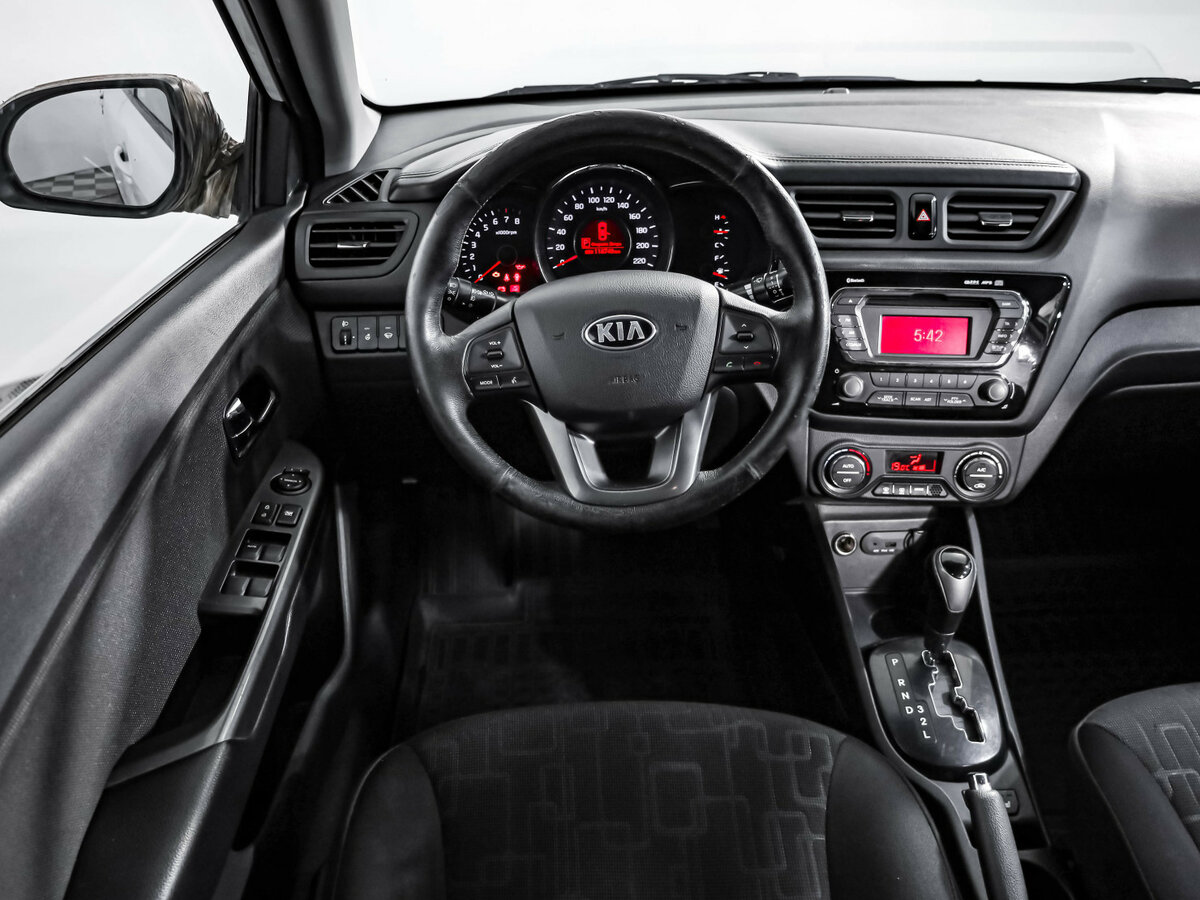 Kia Rio 2013 года с пробегом. Фото: #8