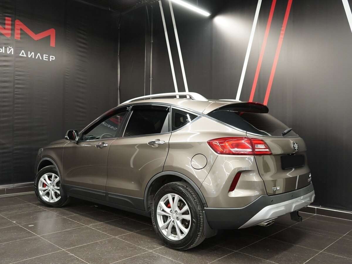 FAW Besturn X80 2019 года с пробегом. Фото: #1