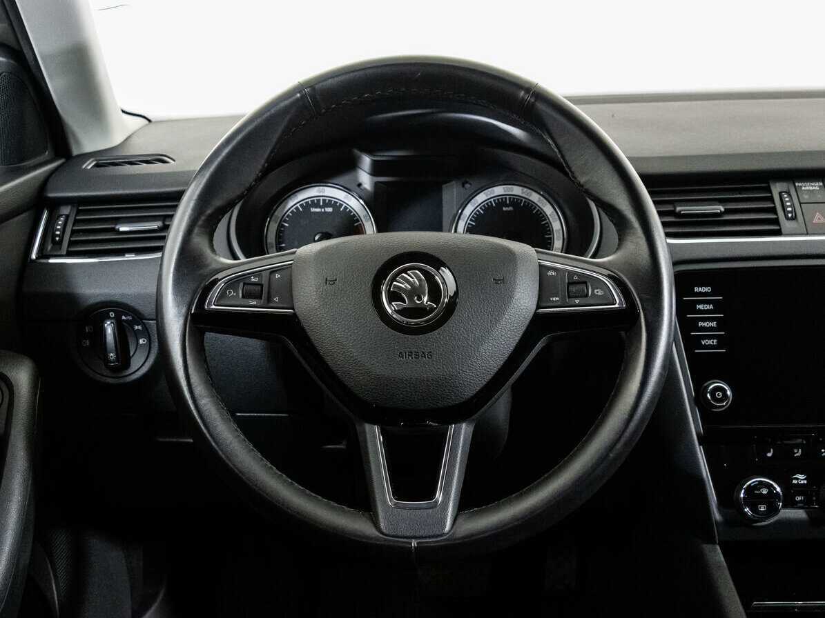 Skoda Octavia 2019 года с пробегом. Фото: #9
