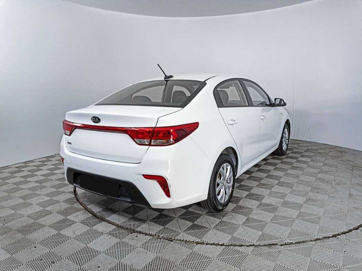 Kia Rio 2018 года с пробегом. Фото: #4