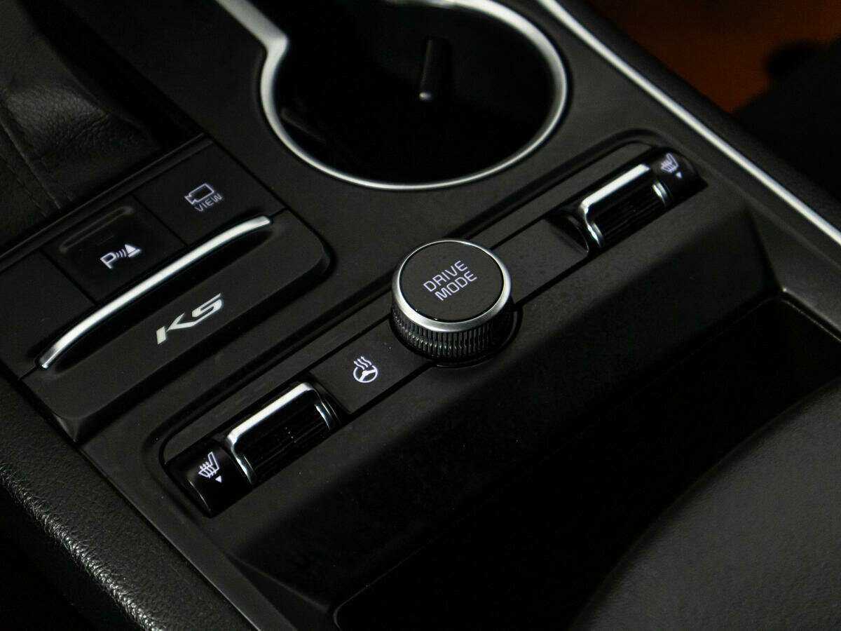 Kia K5 2020 года с пробегом. Фото: #18