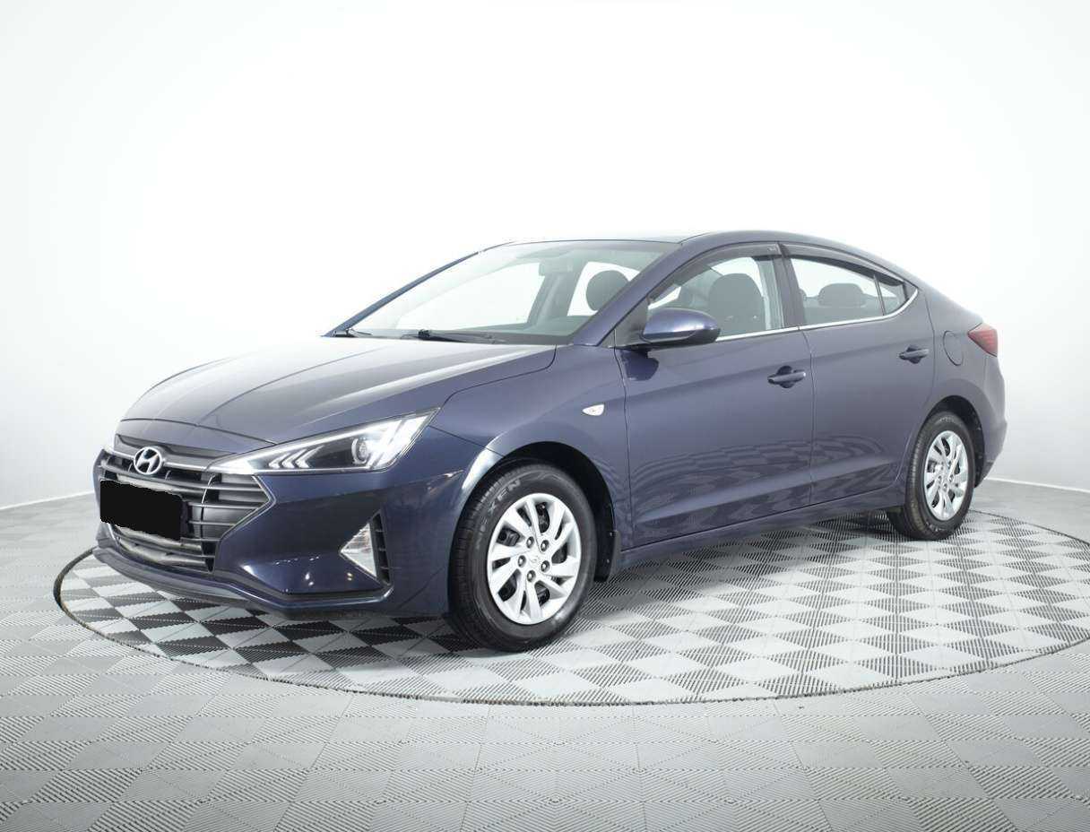 Hyundai Elantra 2020 года с пробегом. Посмотреть фото