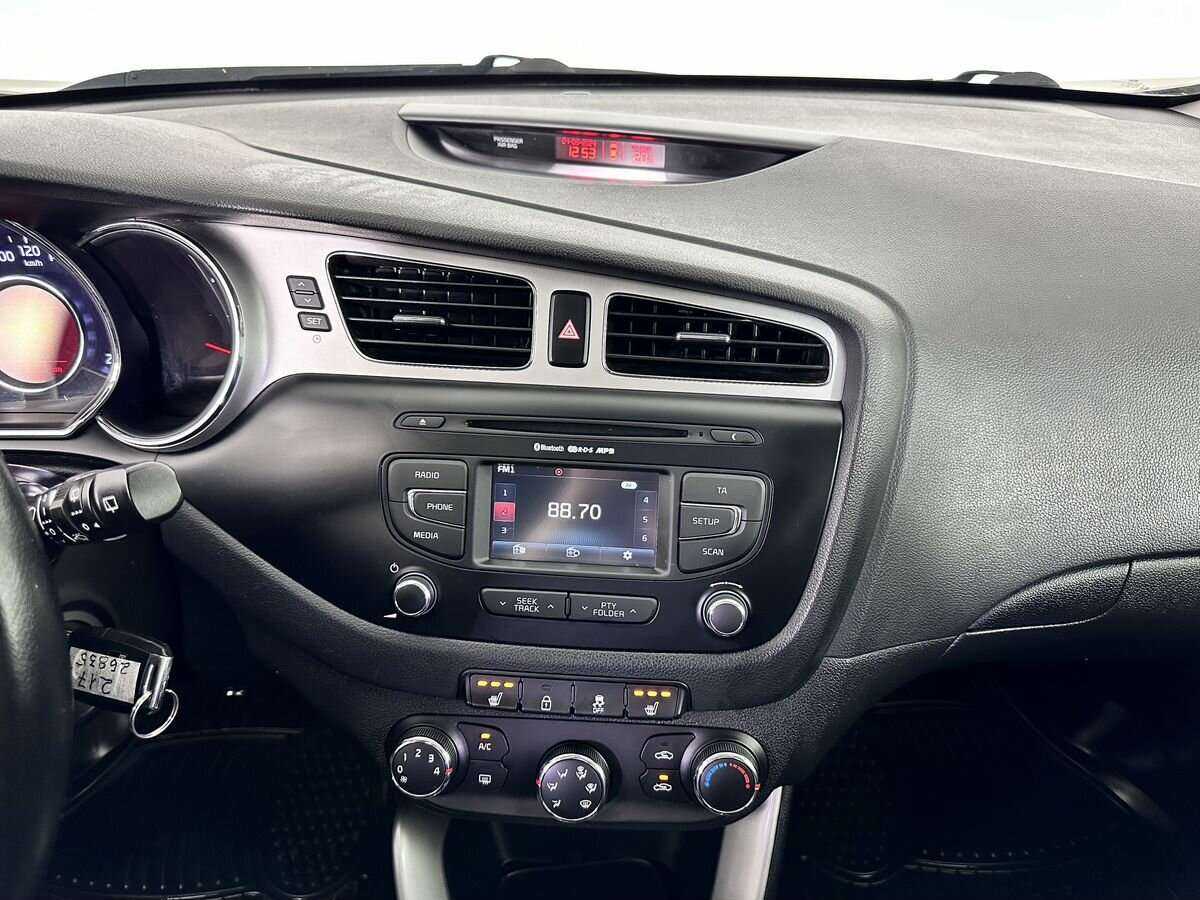 Kia Ceed 2014 года с пробегом. Фото: #13