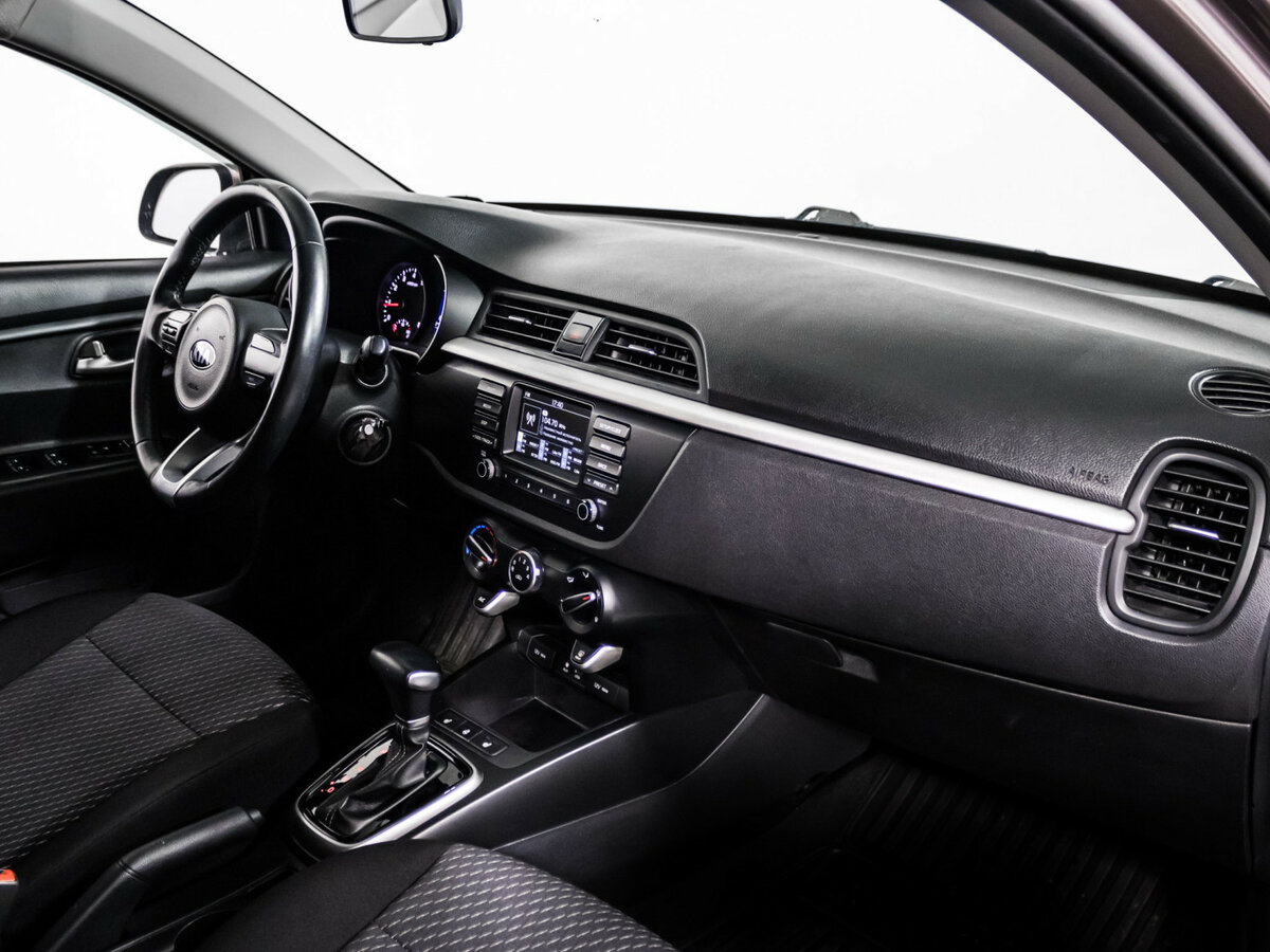 Kia Rio 2019 года с пробегом. Фото: #7