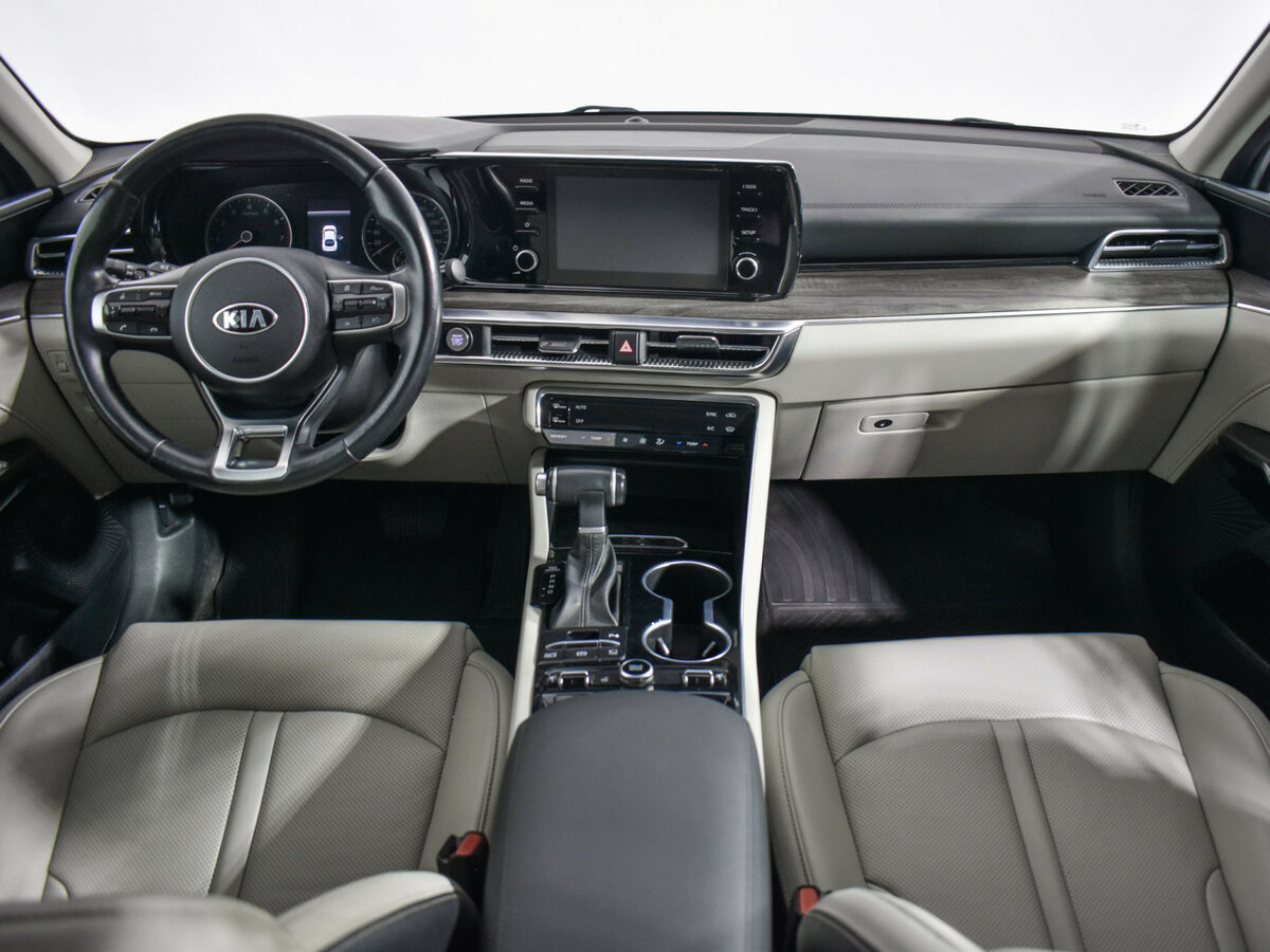 Kia K5 2021 года с пробегом. Фото: #12
