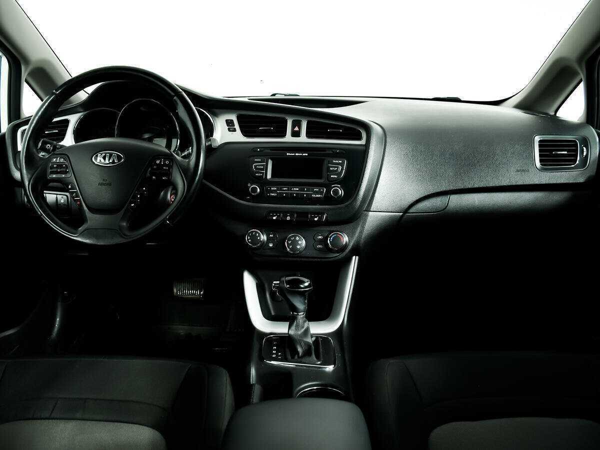 Kia Ceed 2013 года с пробегом. Фото: #10