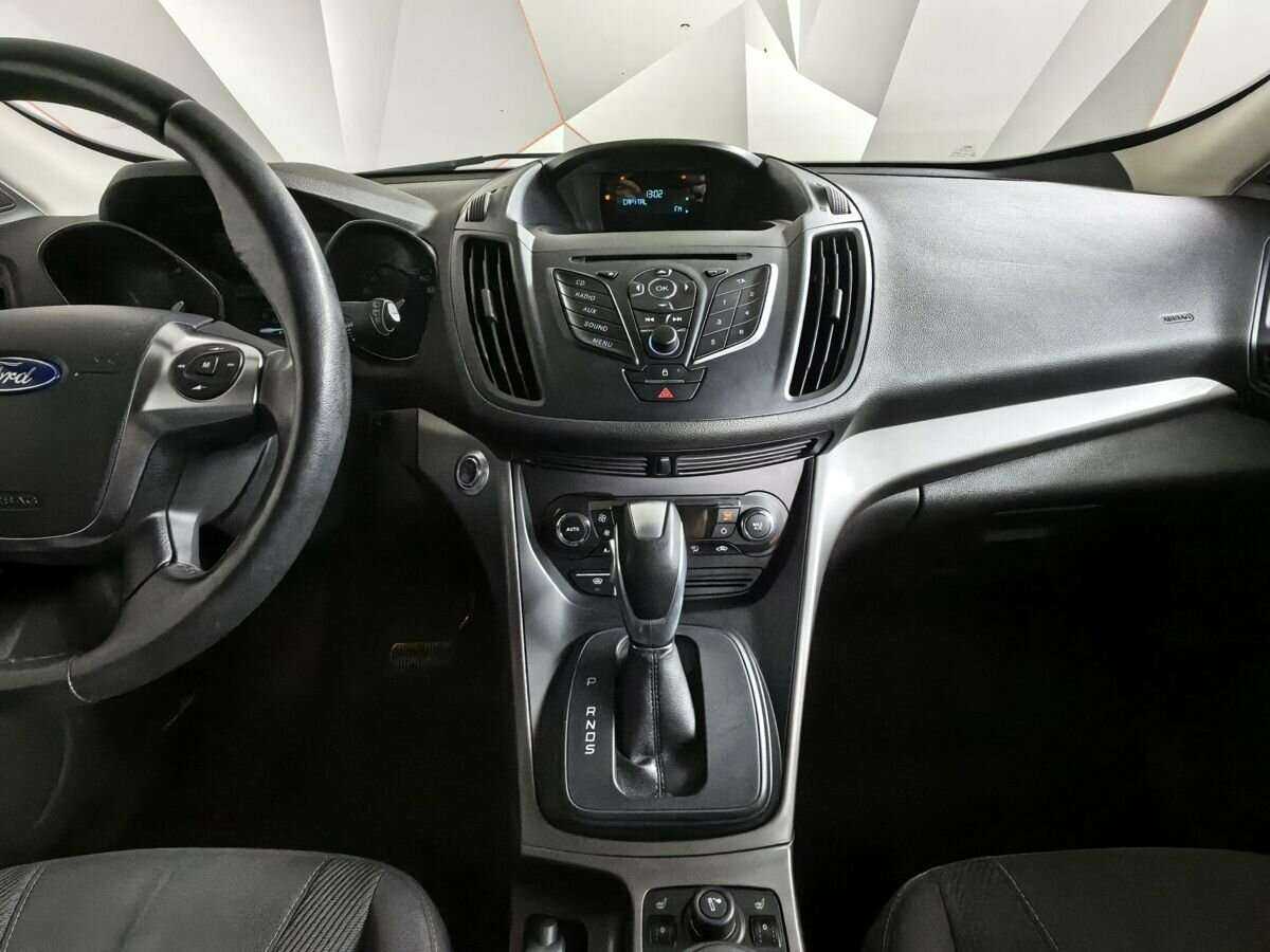 Ford Kuga 2016 года с пробегом. Фото: #10